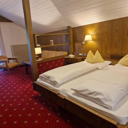 Hotel Am Wolfgrubenersee 소프라볼차노 외부 사진
