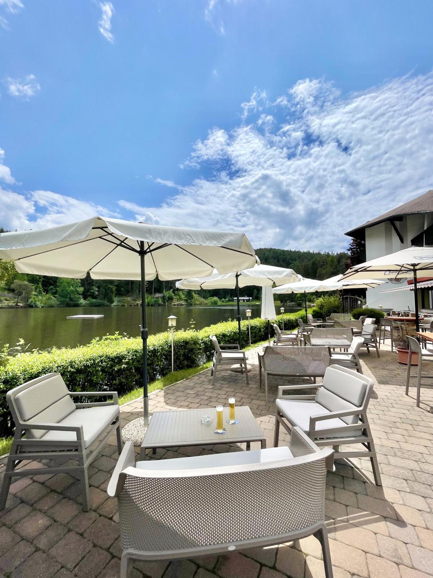 Hotel Am Wolfgrubenersee 소프라볼차노 외부 사진