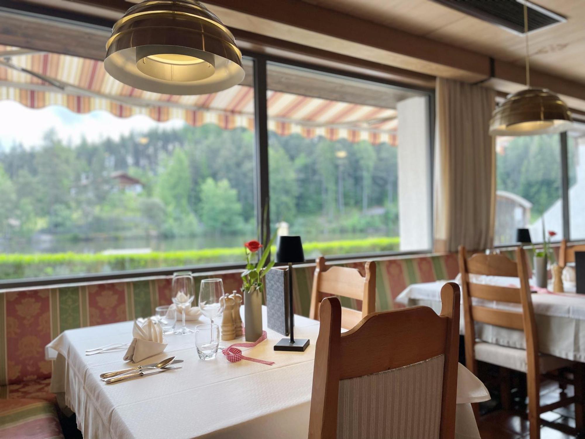 Hotel Am Wolfgrubenersee 소프라볼차노 외부 사진