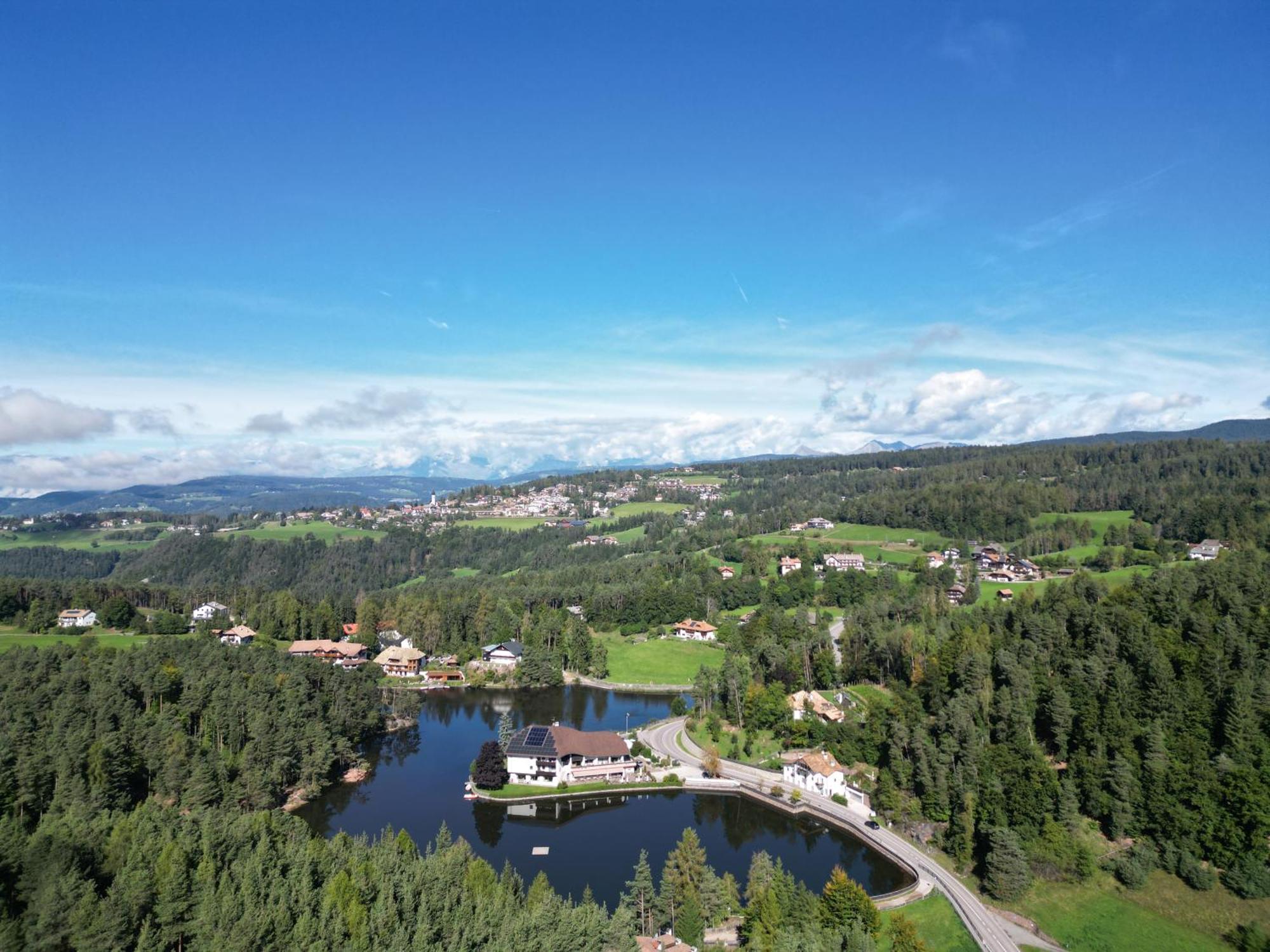 Hotel Am Wolfgrubenersee 소프라볼차노 외부 사진