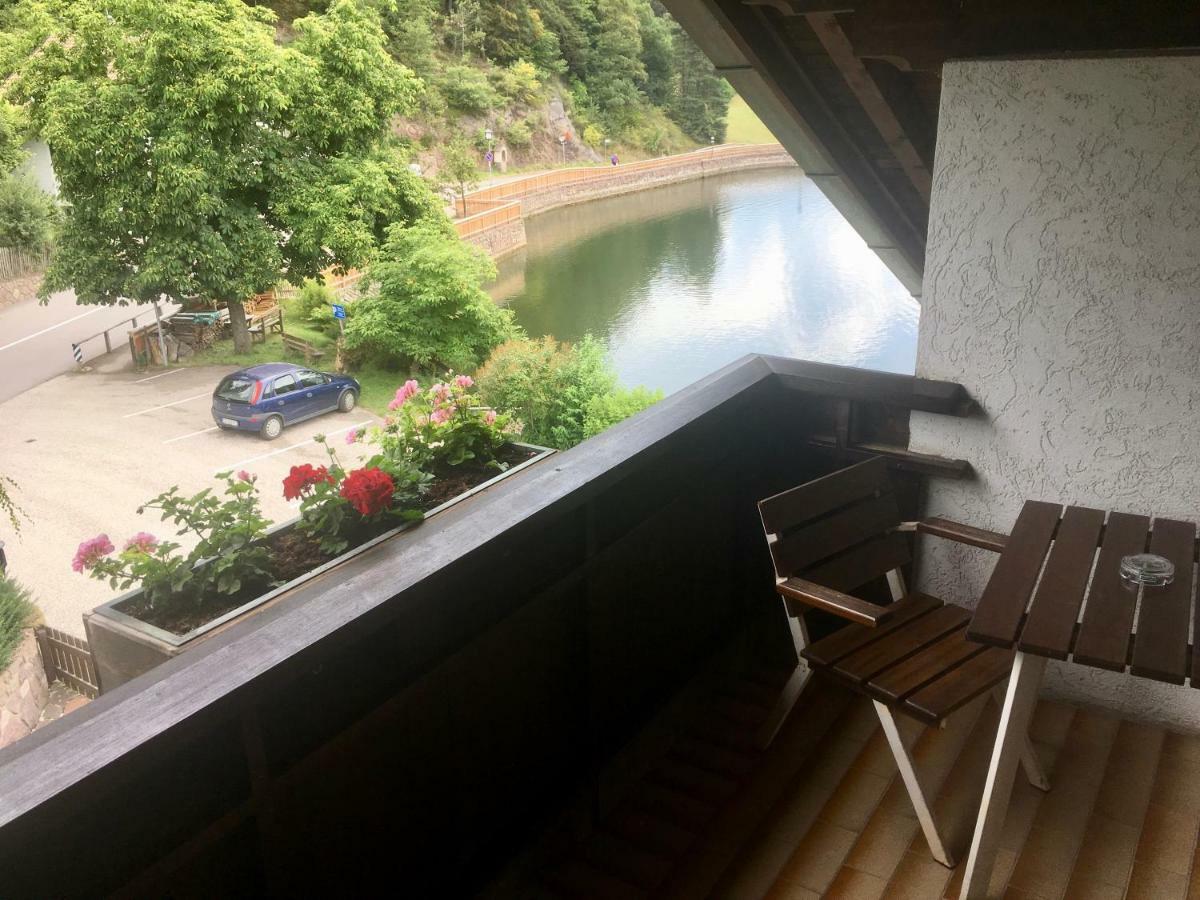 Hotel Am Wolfgrubenersee 소프라볼차노 외부 사진