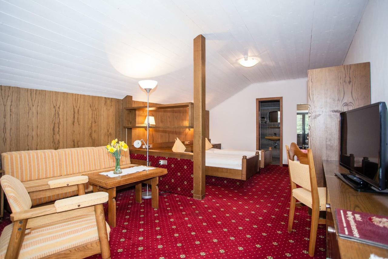 Hotel Am Wolfgrubenersee 소프라볼차노 외부 사진